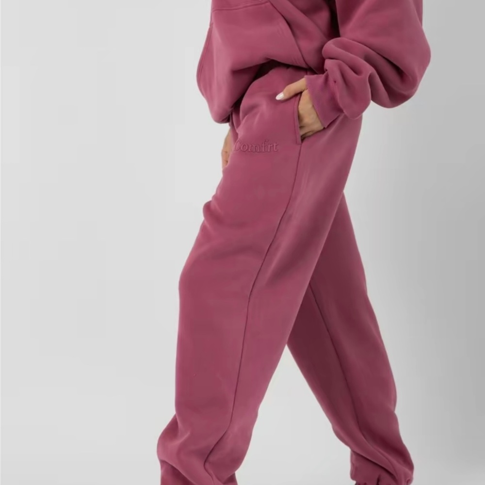 COMFRT oversized sweatpants